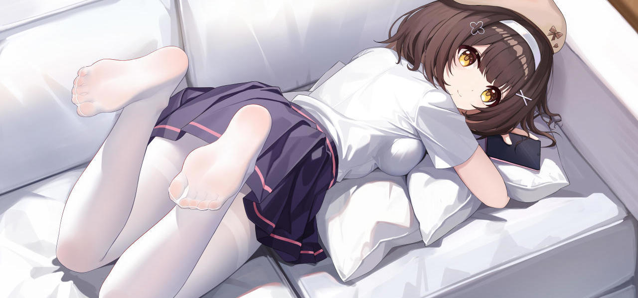 画白丝小脚丫！新的一年也要加油吖！